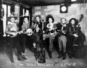 Texas Outlaws, KFWB